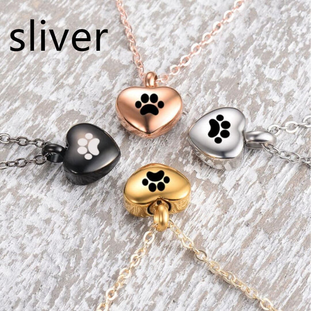 Multicolor small peach heart pet necklace